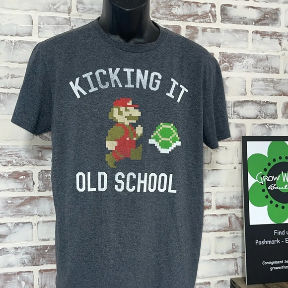 Super Mario bros T-shirt medium - Picture 1 of 5